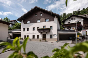Отель Landhaus Gasser  Веннс